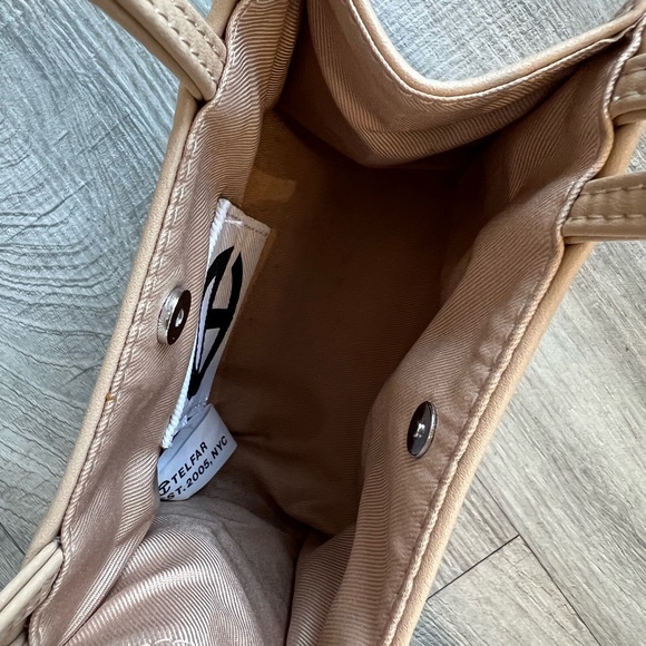 Telfar small cream shopping bag/ bought it as part of the bag security sale - Picture 4 of 4